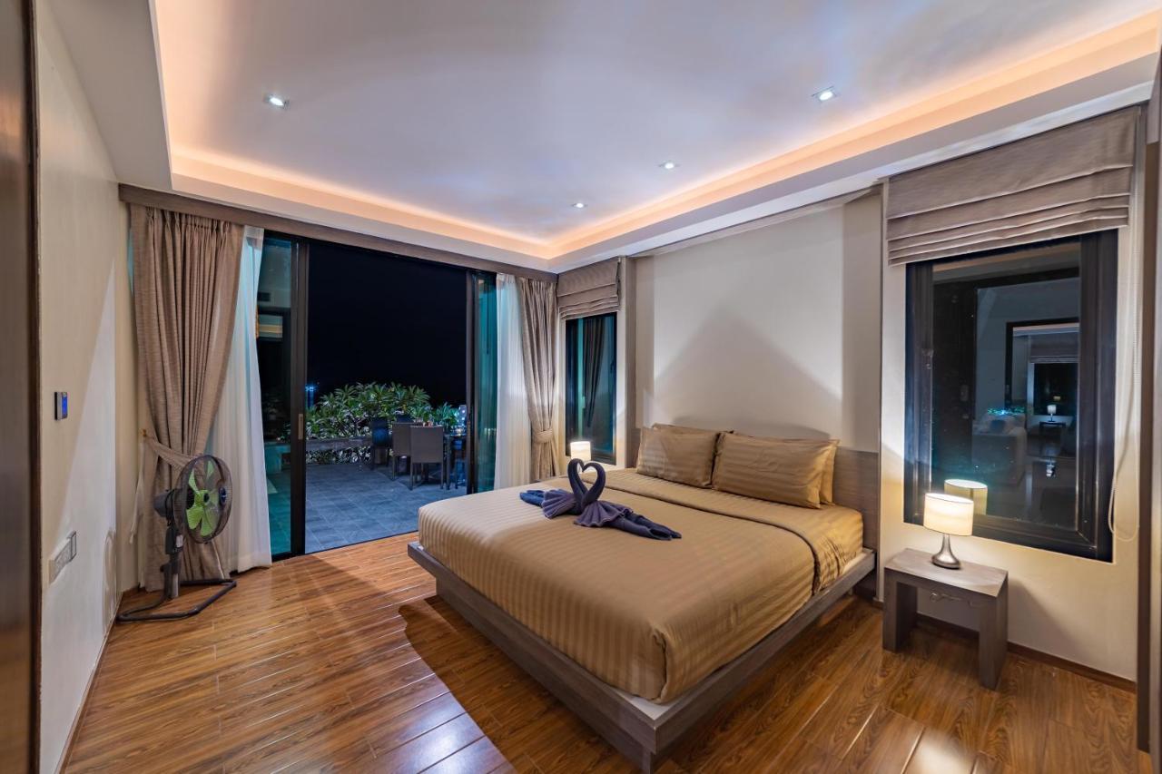 Beachfront Modern 4 Bedroom Pool Villa - Rv Хуахін Екстер'єр фото