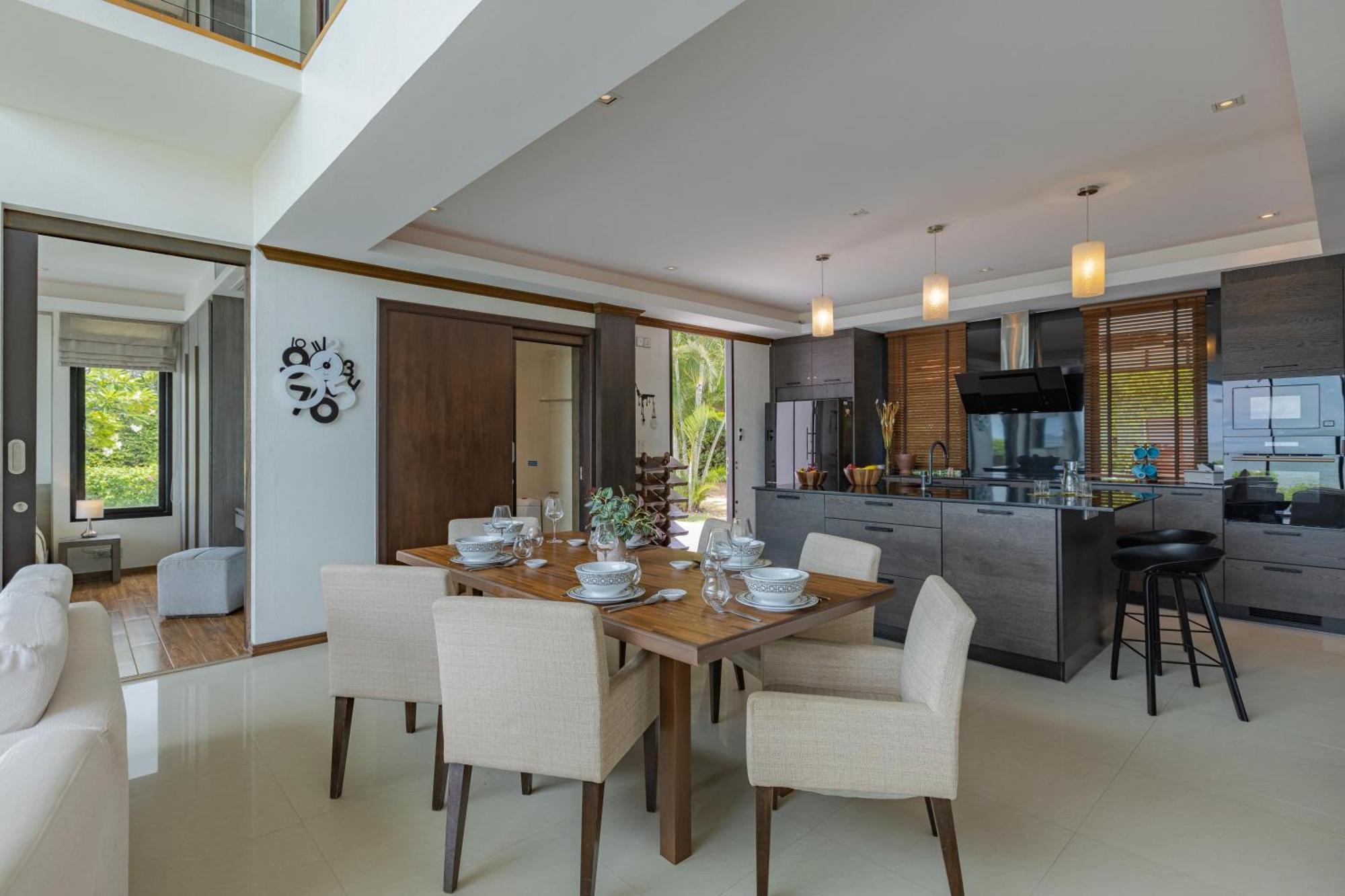 Beachfront Modern 4 Bedroom Pool Villa - Rv Хуахін Екстер'єр фото