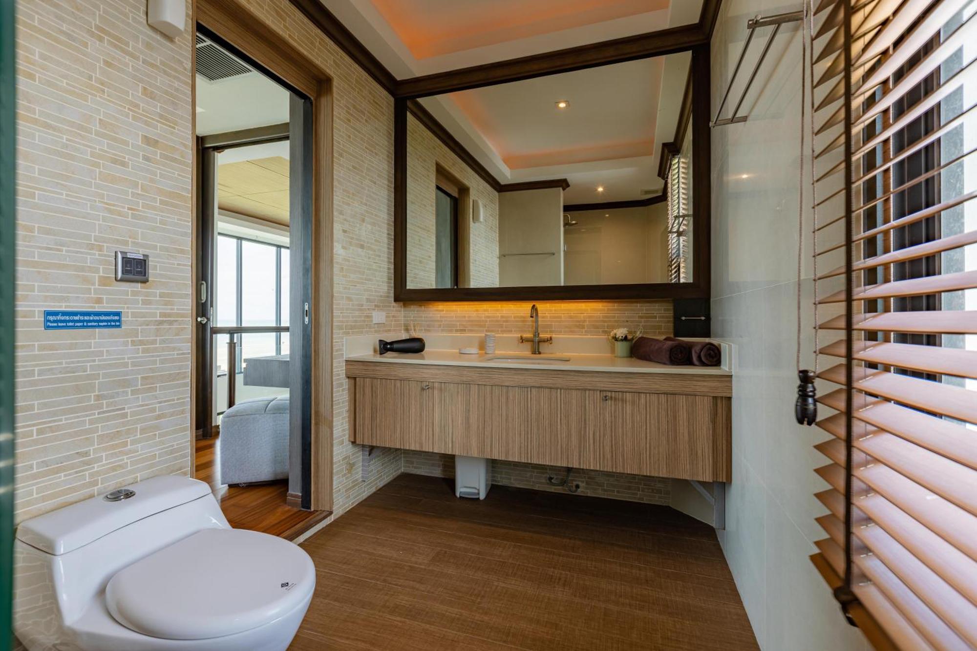 Beachfront Modern 4 Bedroom Pool Villa - Rv Хуахін Екстер'єр фото
