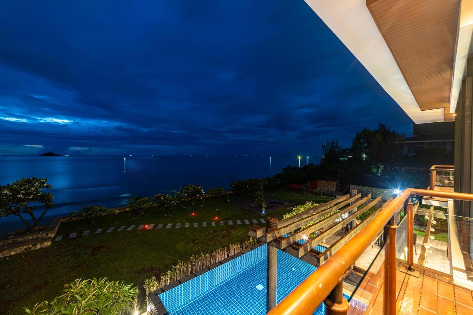 Beachfront Modern 4 Bedroom Pool Villa - Rv Хуахін Екстер'єр фото